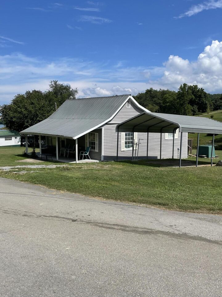 Property Photo:  442 Noe Road  TN 37708 