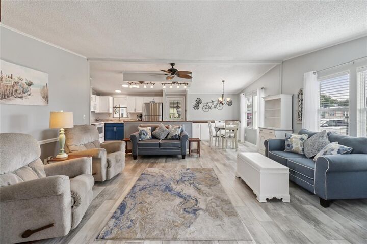 Property Photo:  1001 Matthew Avenue  FL 32159 
