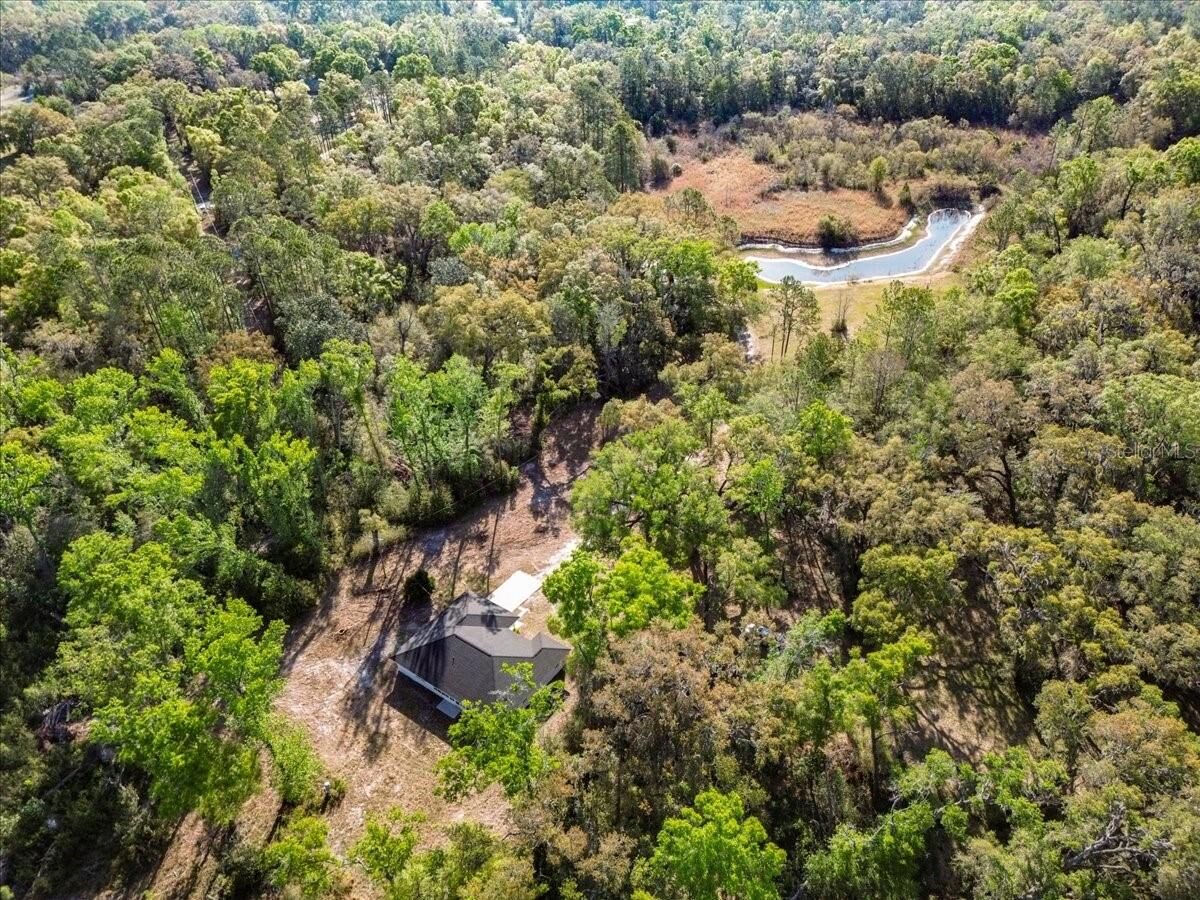 Property Photo:  957 NE 354th Avenue  FL 32680 