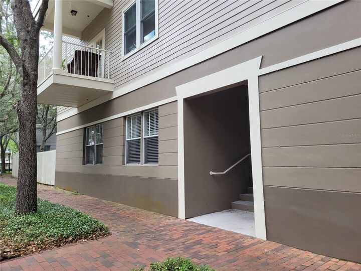 Property Photo:  4833 SW 91st Terrace O 101  FL 32608 