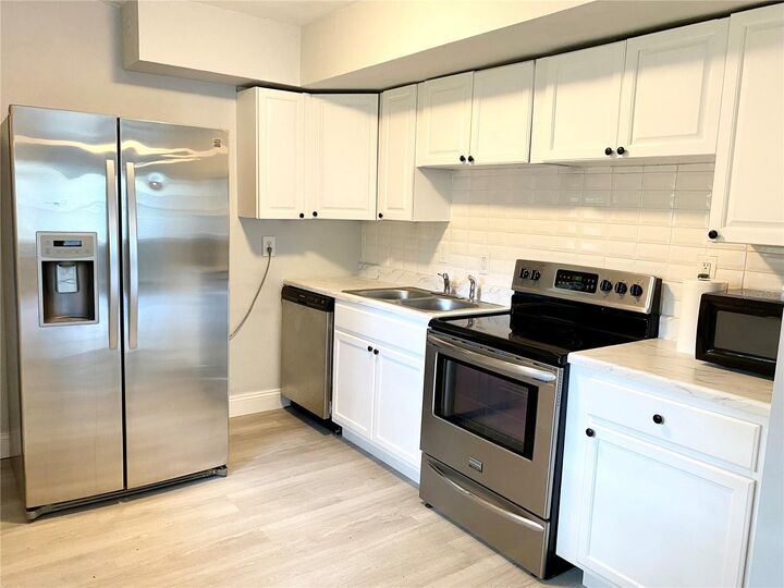 Property Photo:  2343 8th Street S  FL 33705 