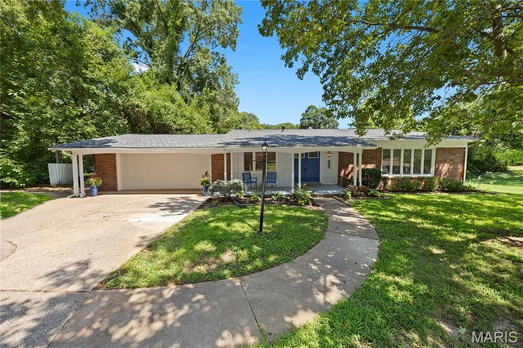 Property Photo:  125 Country Club Acres  IL 62223 