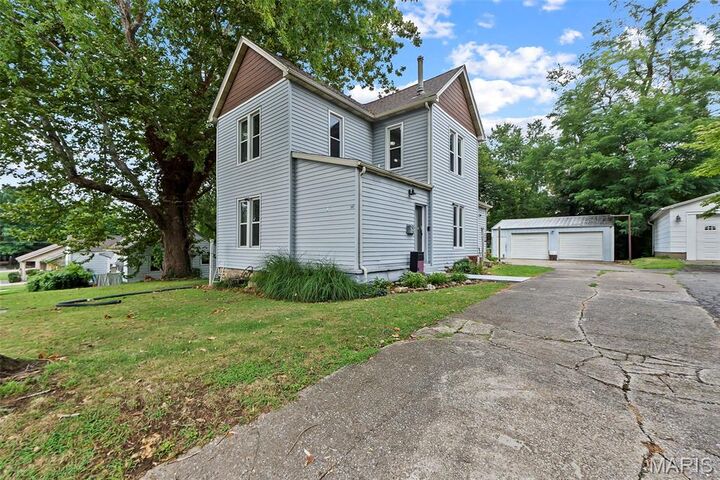 Property Photo:  214 W Mary Street  MO 63755 