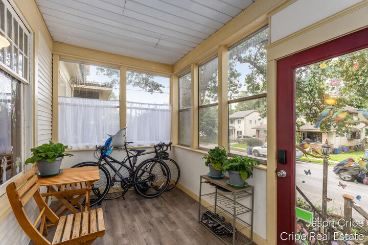 Property Photo:  706 Lafayette Avenue SE  MI 49503 