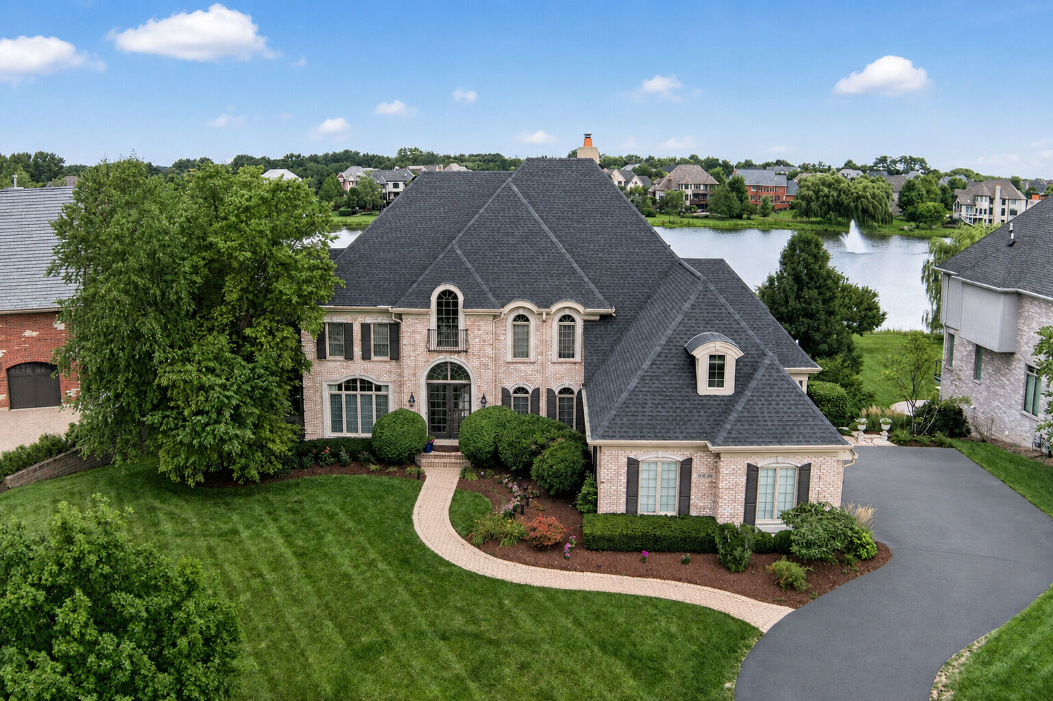 Property Photo: 39W748 Goldenrod Drive IL 60175