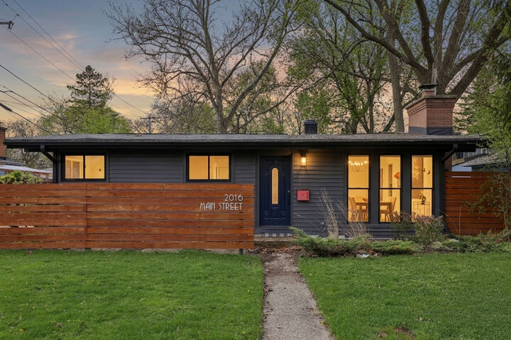 Property Photo: 2016 Main Street IL 60202