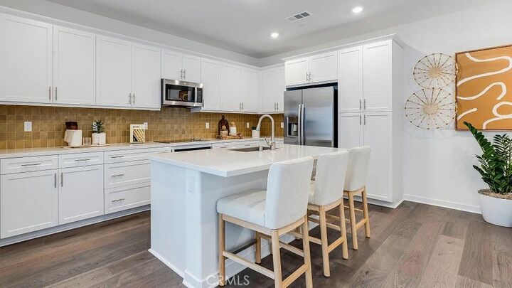 Property Photo:  1248 Thunderbolt Lane  CA 92376 