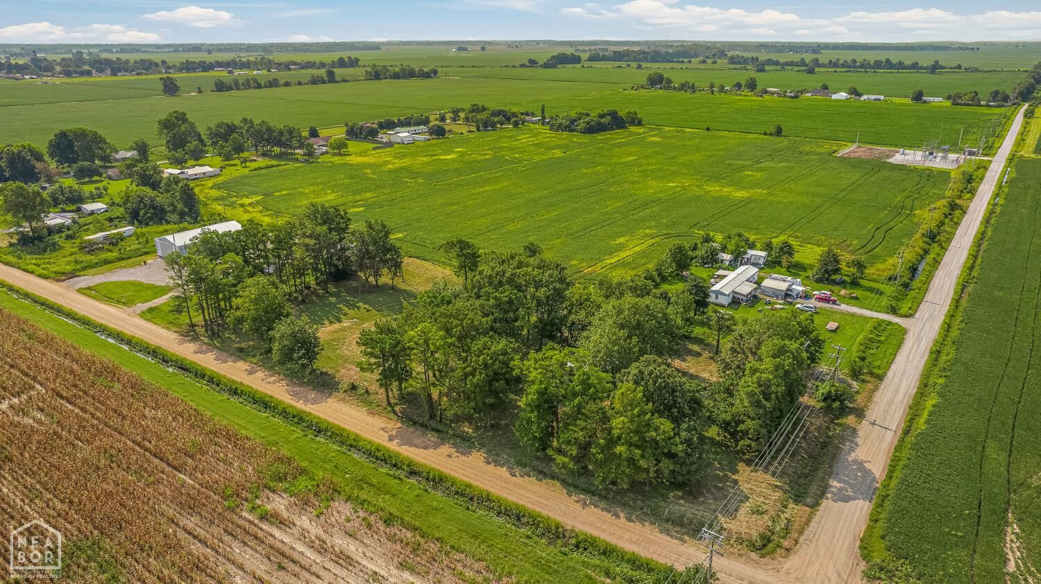 Property Photo: 1323 E County Road 122 AR 72315