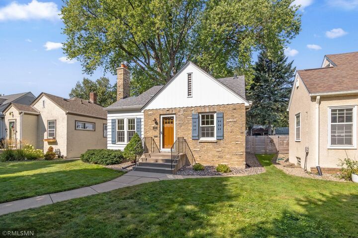 Property Photo:  3110 Cleveland Street NE  MN 55418 
