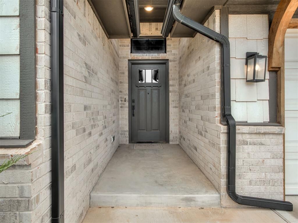 Property Photo:  6609 NW 148th Street  OK 73142 