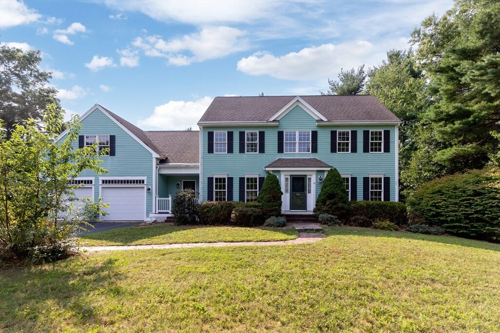 Property Photo:  13 Arrowhead Path  MA 02338 