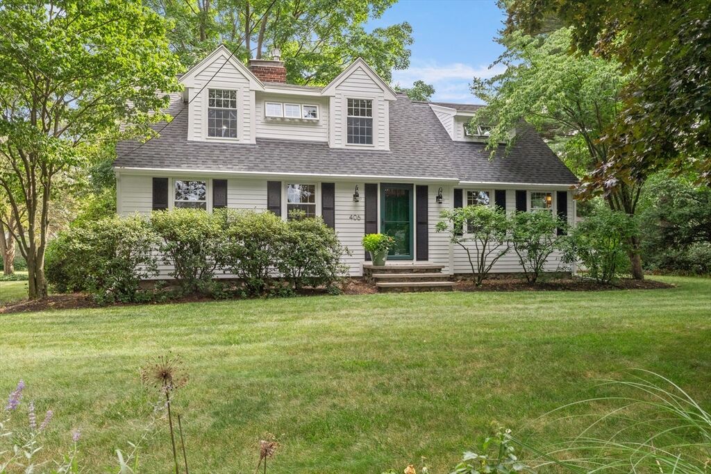 Property Photo:  406 Lowell St  MA 01810 