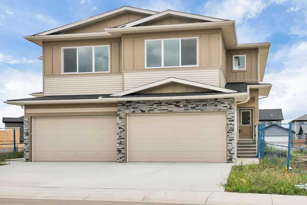 Property Photo: 33 Linden Place AB T4E 3C4