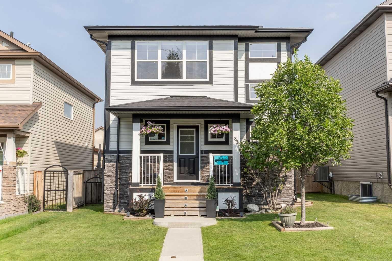 Property Photo:  82 Cimarron Grove Close  AB T1S 0H5 