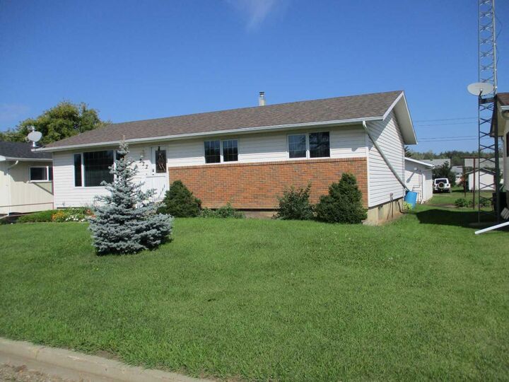 Property Photo: 222 3rd Avenue SW AB T0H 2M0