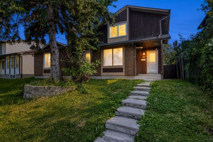 Property Photo: 617 Whitewood Road NE AB T1Y 4A1