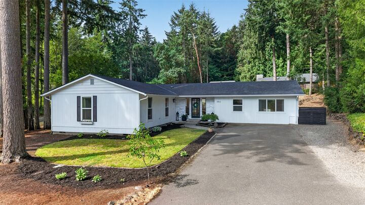 Property Photo:  3802  71st Avenue Ct NW  WA 98335 