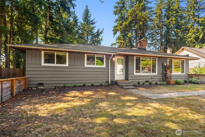 Property Photo: 14333 165th Place SE WA 98059