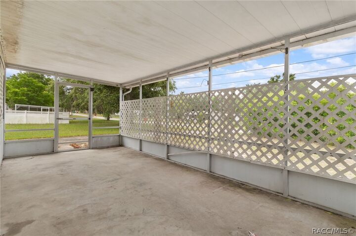 Property Photo:  8415 S Linden Point  FL 34436 