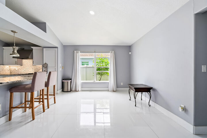 Property Photo:  6715 NW Pinson Court  FL 34983 
