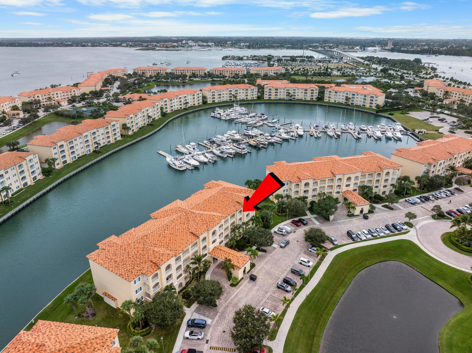 Property Photo:  8 Harbour Isle Drive E Ph05  FL 34949 