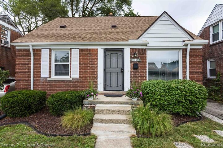 Property Photo: 20150 Greenlawn Street MI 48221