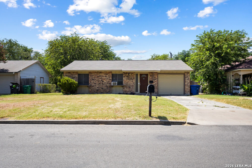 Property Photo: 4318 Sun Gate St TX 78217