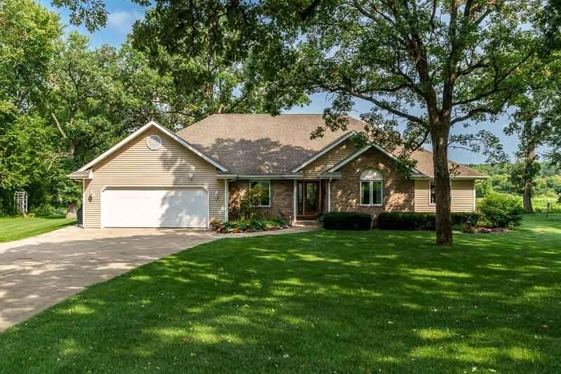 Property Photo:  3991 S Savanna Way  WI 53511 