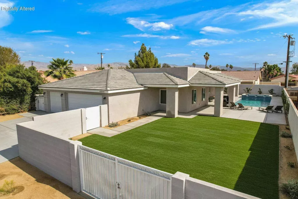 Property Photo:  41650 Balaclava Drive  CA 92203 