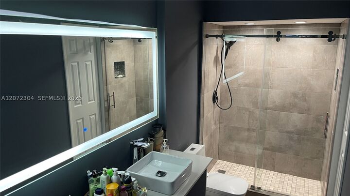 Property Photo:  6821 Brookline Dr 6821  FL 33015 