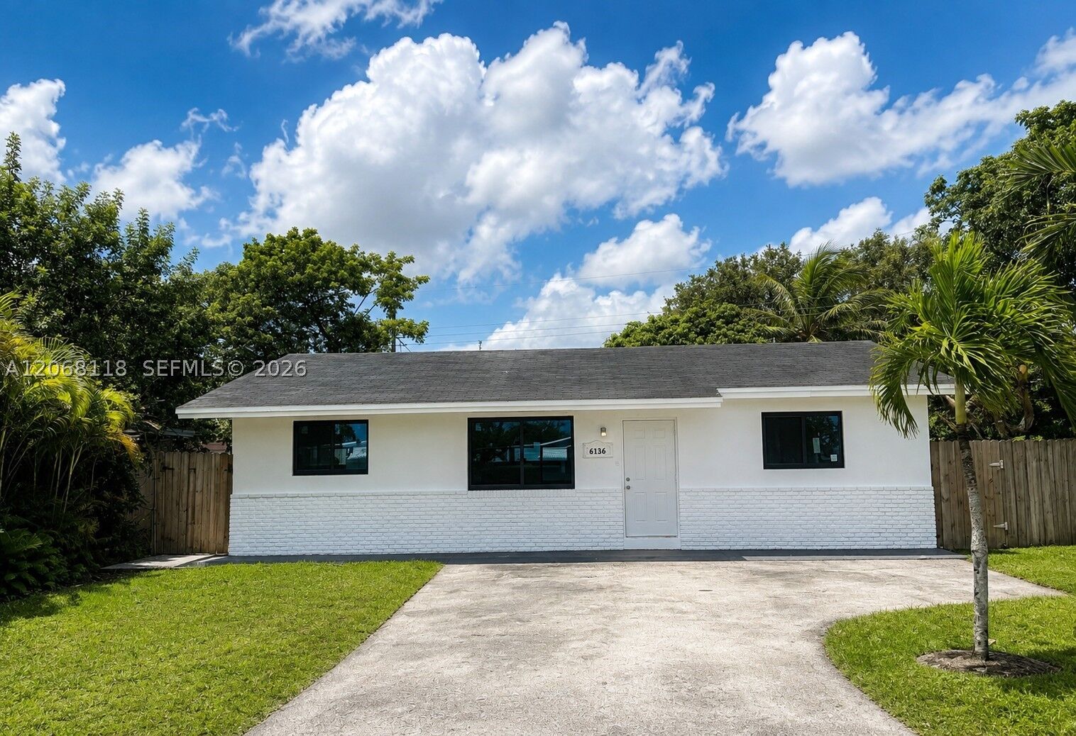 Property Photo:  6136 SW 20th St  FL 33023 