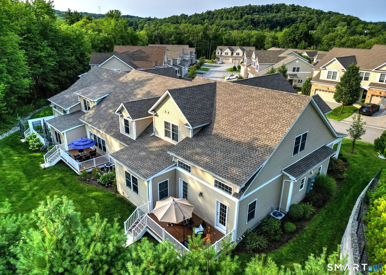 Property Photo:  351 Hunter Drive 351  CT 06759 