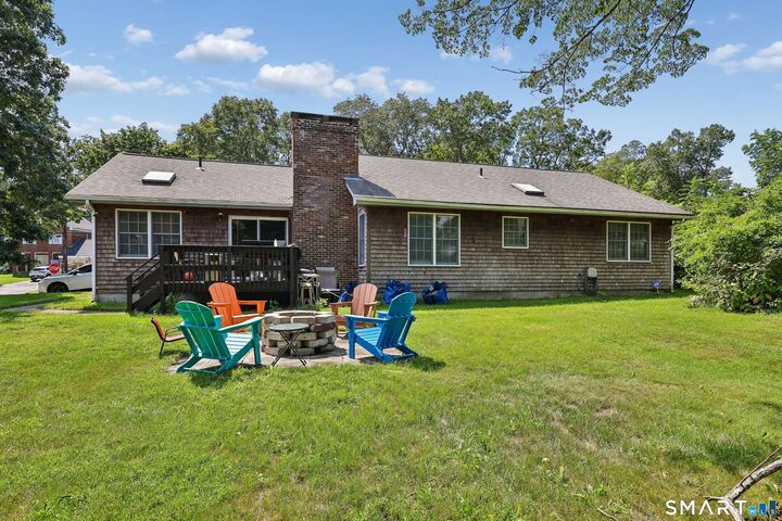 Property Photo: 95 Parkway South CT 06320