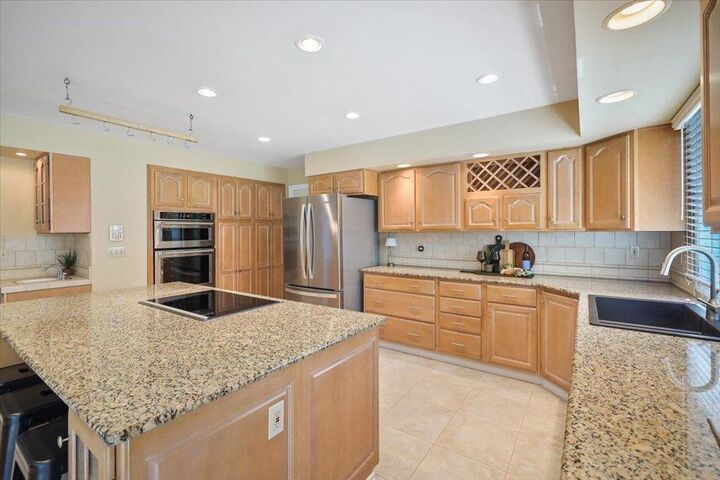 Property Photo: 1728 E Rockwood Blvd WA 99203