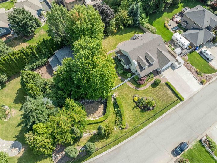 Property Photo: 3703 S Sunderland Dr WA 99206