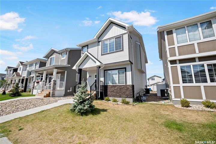 Property Photo: 5116 E Simard Avenue SK S4V 3W5