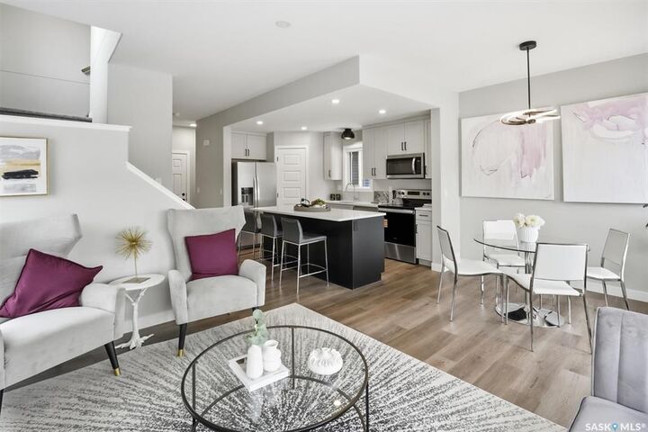 Property Photo: 1250 Yuel Way SK S7V 0S1