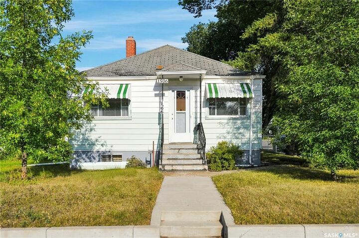 1506 Edward Avenue — photo 1