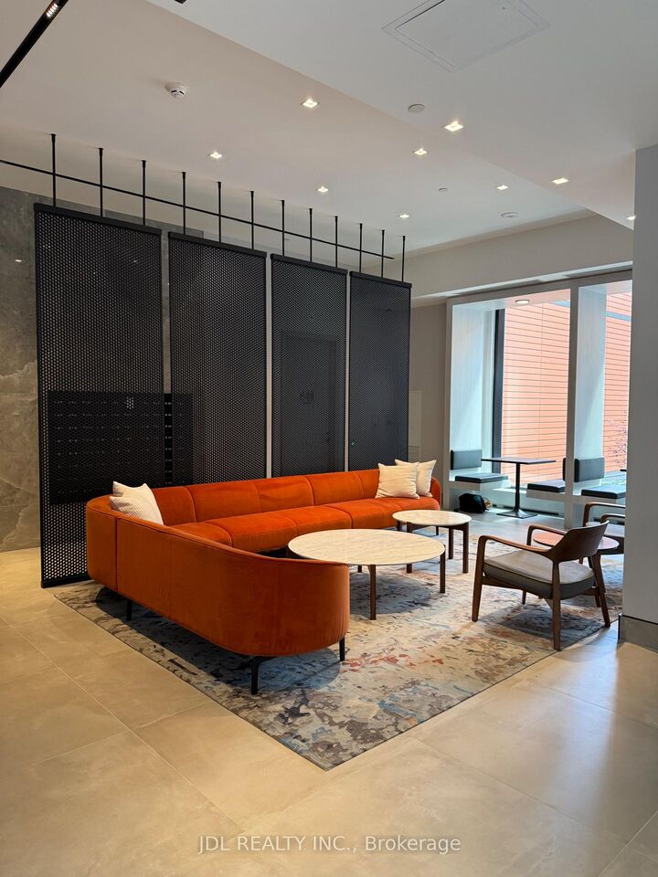 Property Photo: 609 Sherbourne Street 4810 ON M4X 0A4