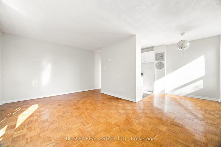 Property Photo:  85 Lawton Boulevard 409  ON M4V 1Z7 