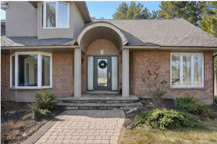 114 David Kennedy Drive — photo 1