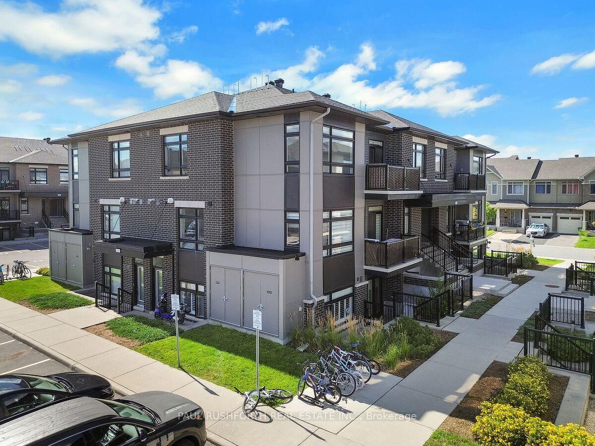 Property Photo:  310 Tulum Crescent J  ON K2S 2Y4 