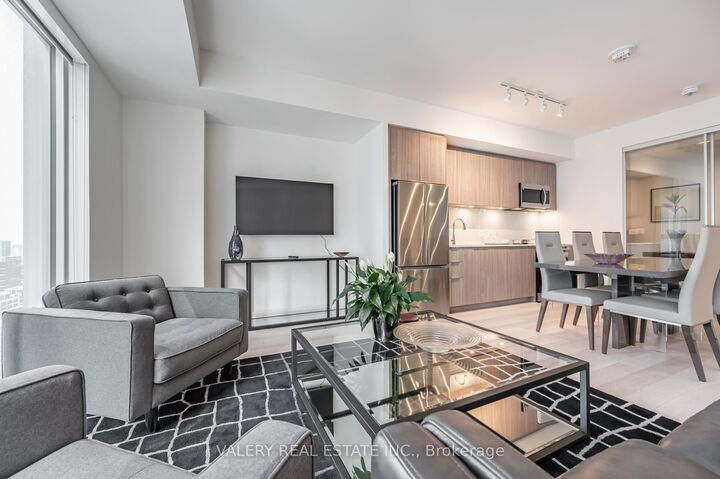 Property Photo: 357 King Street W 3109 ON M5V 0S7
