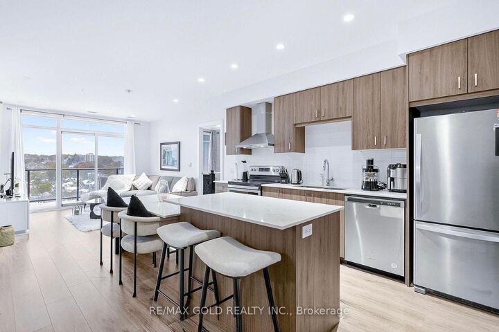Property Photo: 15 Glebe Street 1310 ON N1S 0C3