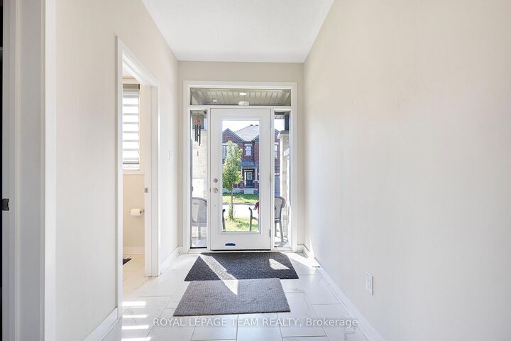 Property Photo: 1007 Showman Street ON K0A 2Z0