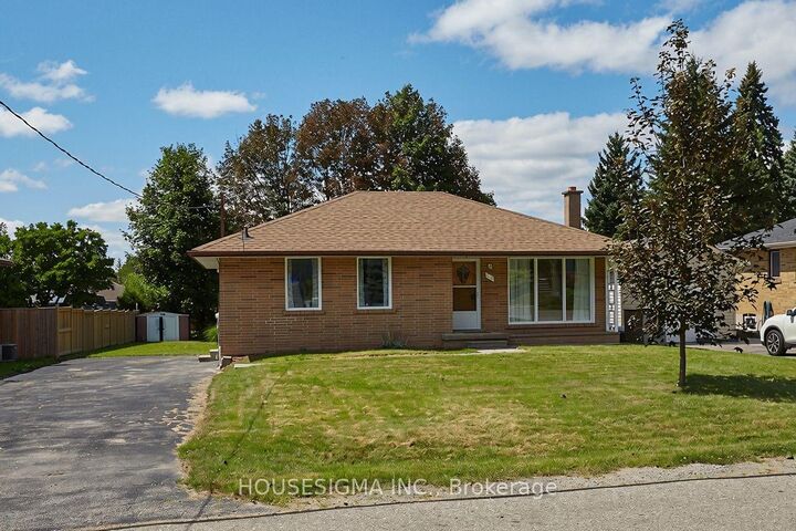 Property Photo: 212 Hallett Avenue ON L1N 5K8