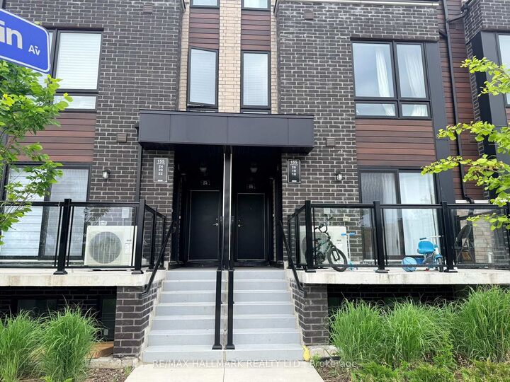 155 Tapscott Road 18 — photo 1