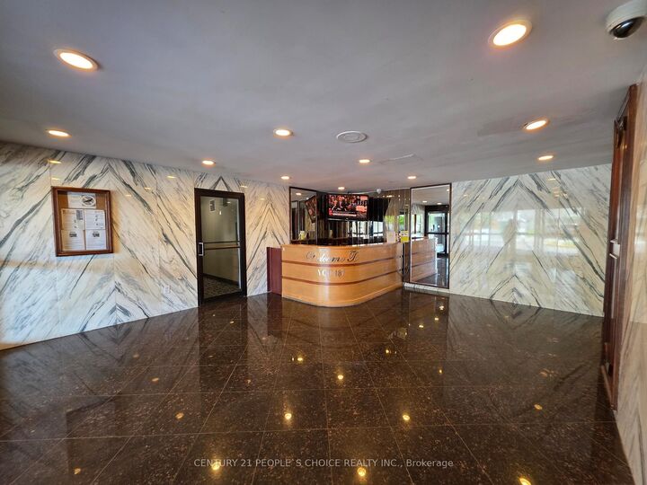 Property Photo:  3390 Weston Road 301  ON M9M 2X3 