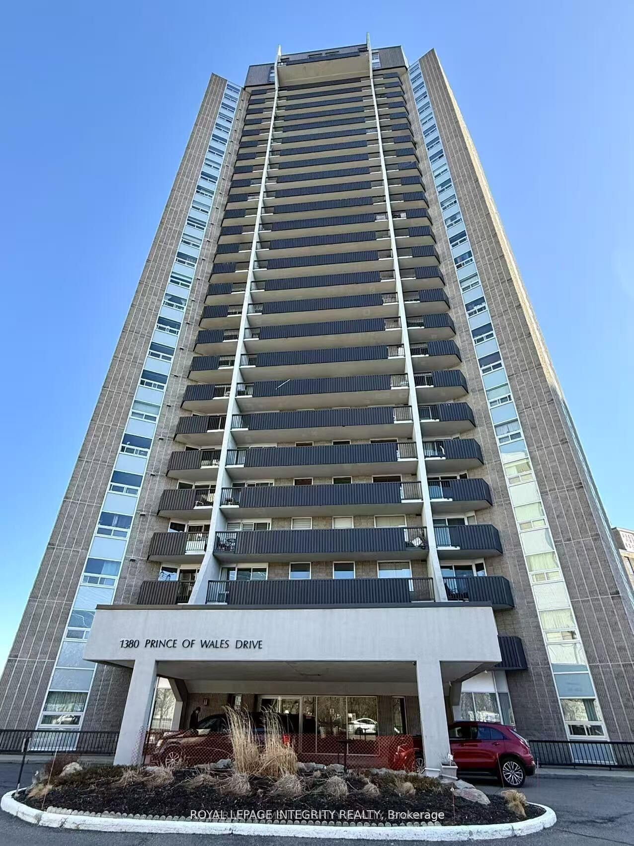Property Photo:  1380 Prince Of Wales Drive 606  ON K2C 3N5 