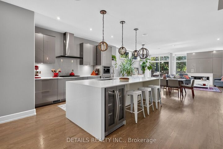 Property Photo: 296 Kirchoffer Avenue ON K2A 1Y2